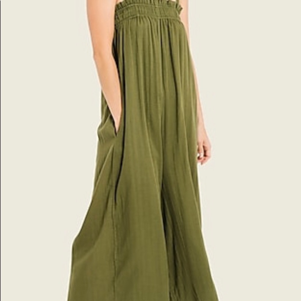 LAUDE the Label Laurel Jumper